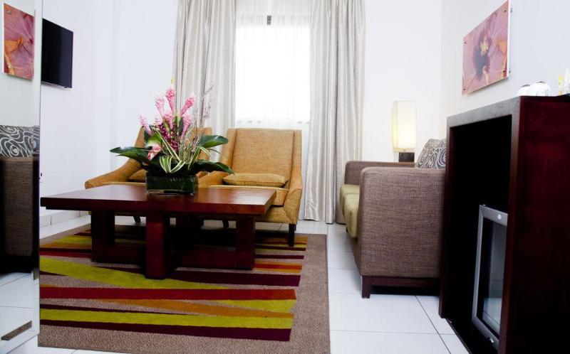 Amber Hotel Akra Dış mekan fotoğraf