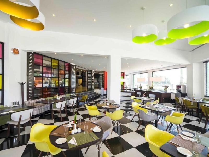 Amber Hotel Akra Dış mekan fotoğraf